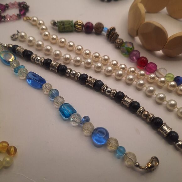 Lot of 18 used unbranded bracelets - Picture 5 of 11